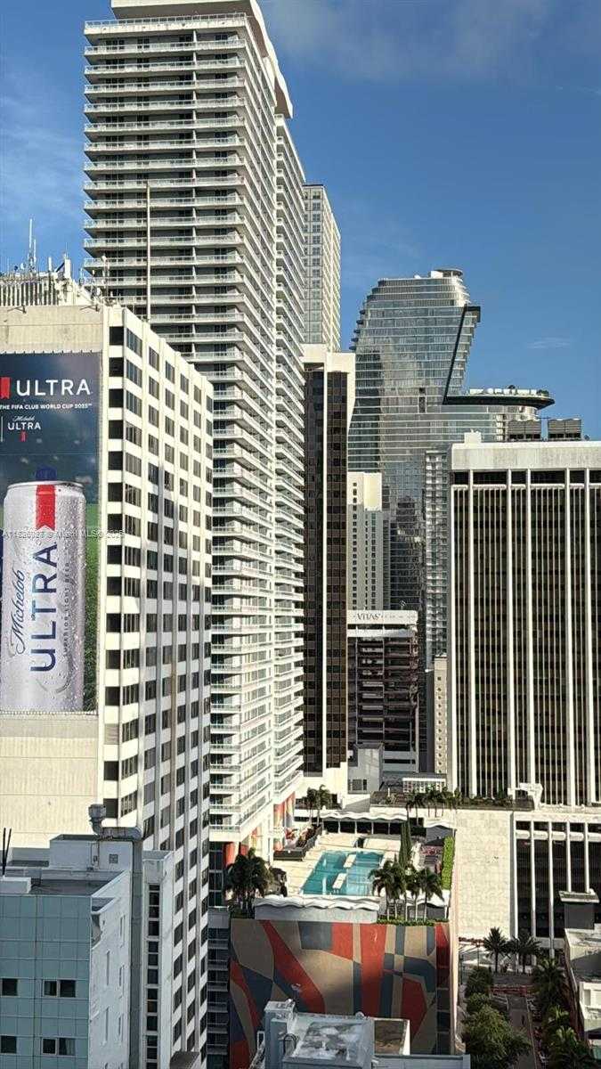 Small Image of 244 BISCAYNE BLVD #2305, Miami Number 46