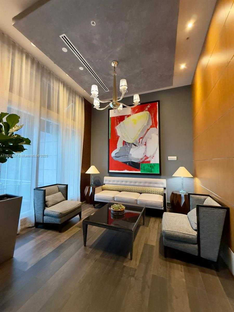 Small Image of 244 BISCAYNE BLVD #2305, Miami Number 57