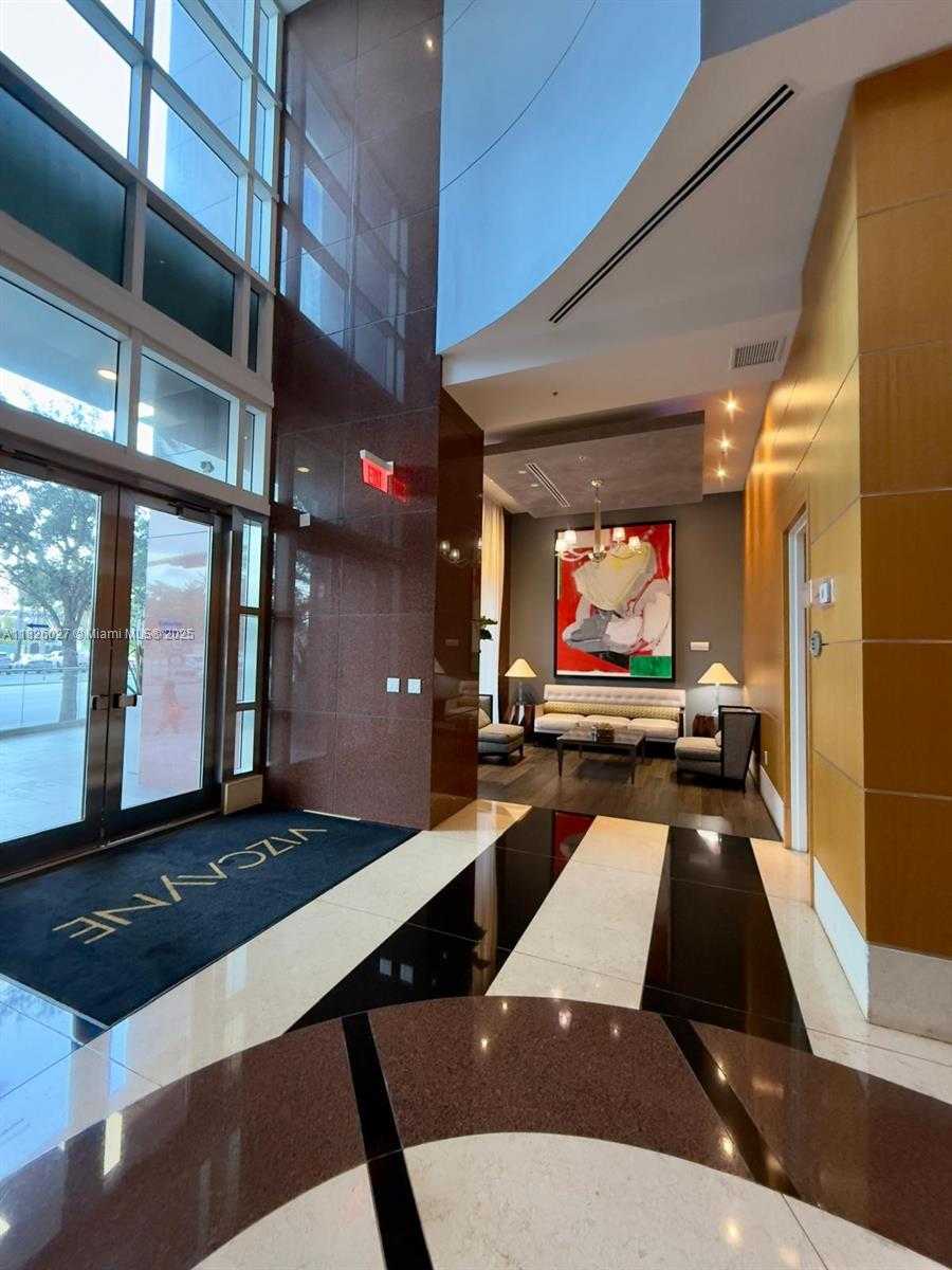 Small Image of 244 BISCAYNE BLVD #2305, Miami Number 60