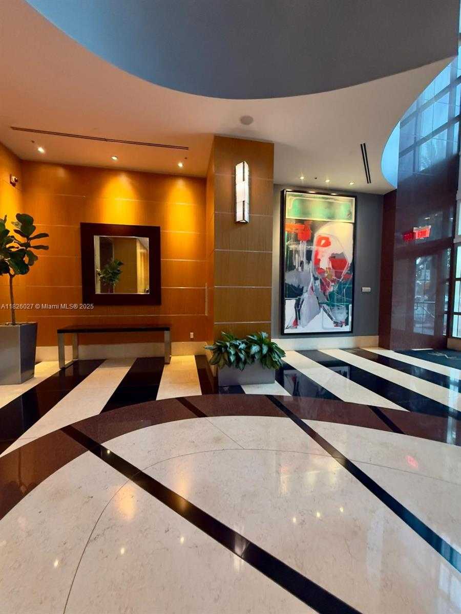 Small Image of 244 BISCAYNE BLVD #2305, Miami Number 62
