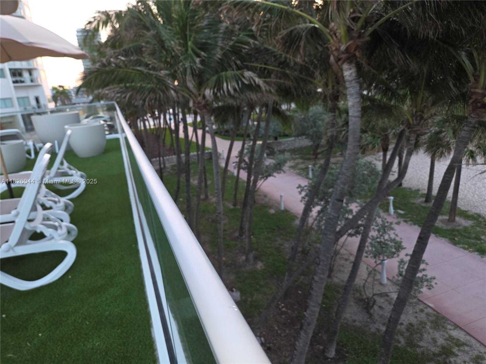 Small Image of 7135 COLLINS AVE #424, Miami Beach Number 20