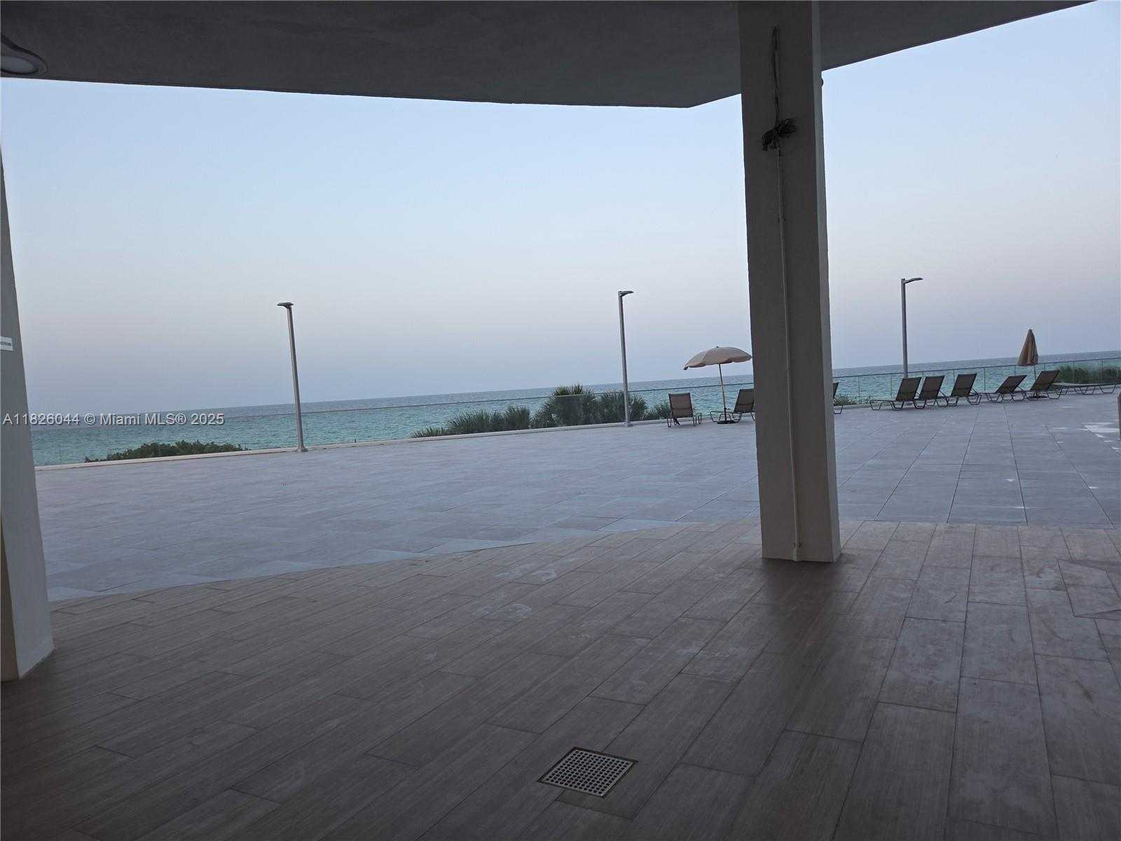 Small Image of 7135 COLLINS AVE #424, Miami Beach Number 24