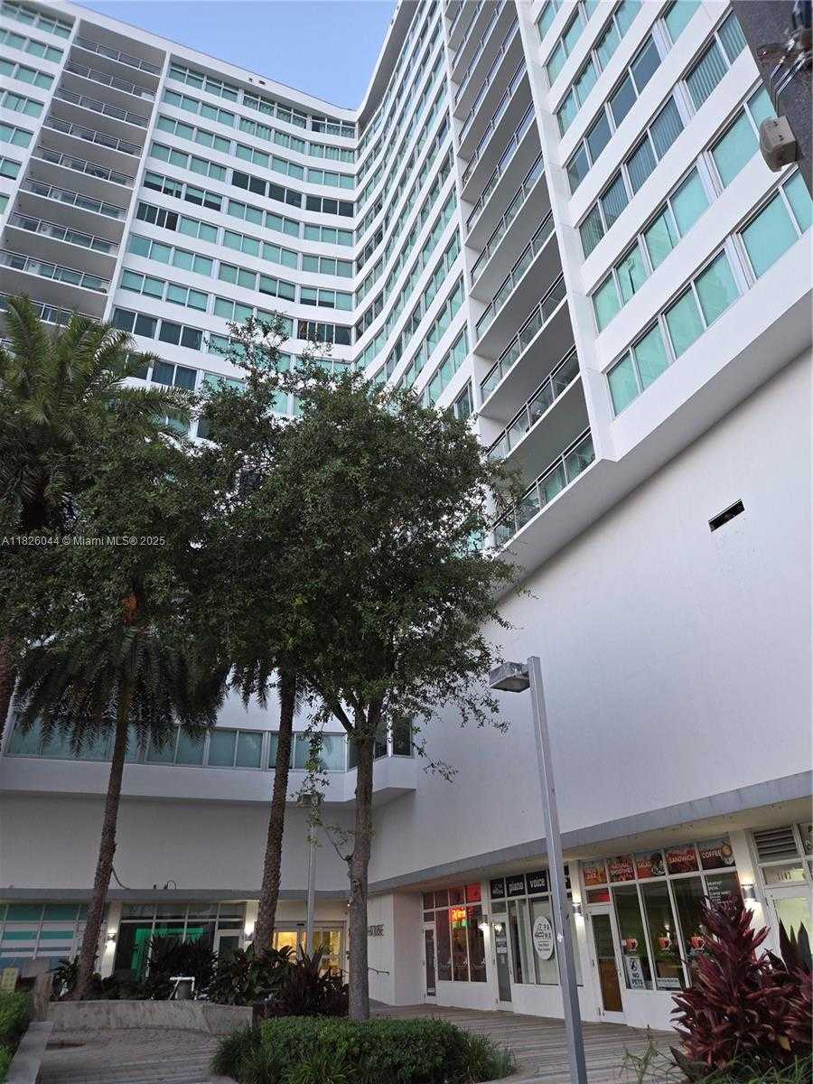 Small Image of 7135 COLLINS AVE #424, Miami Beach Number 37