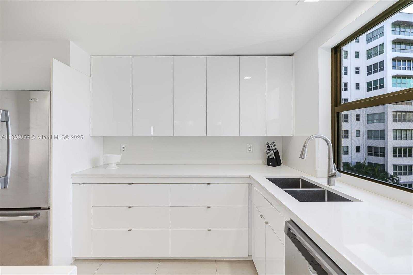 Small Image of 9102 WEST BAY HARBOR DR #5-D, Bay Harbor Islands Number 21