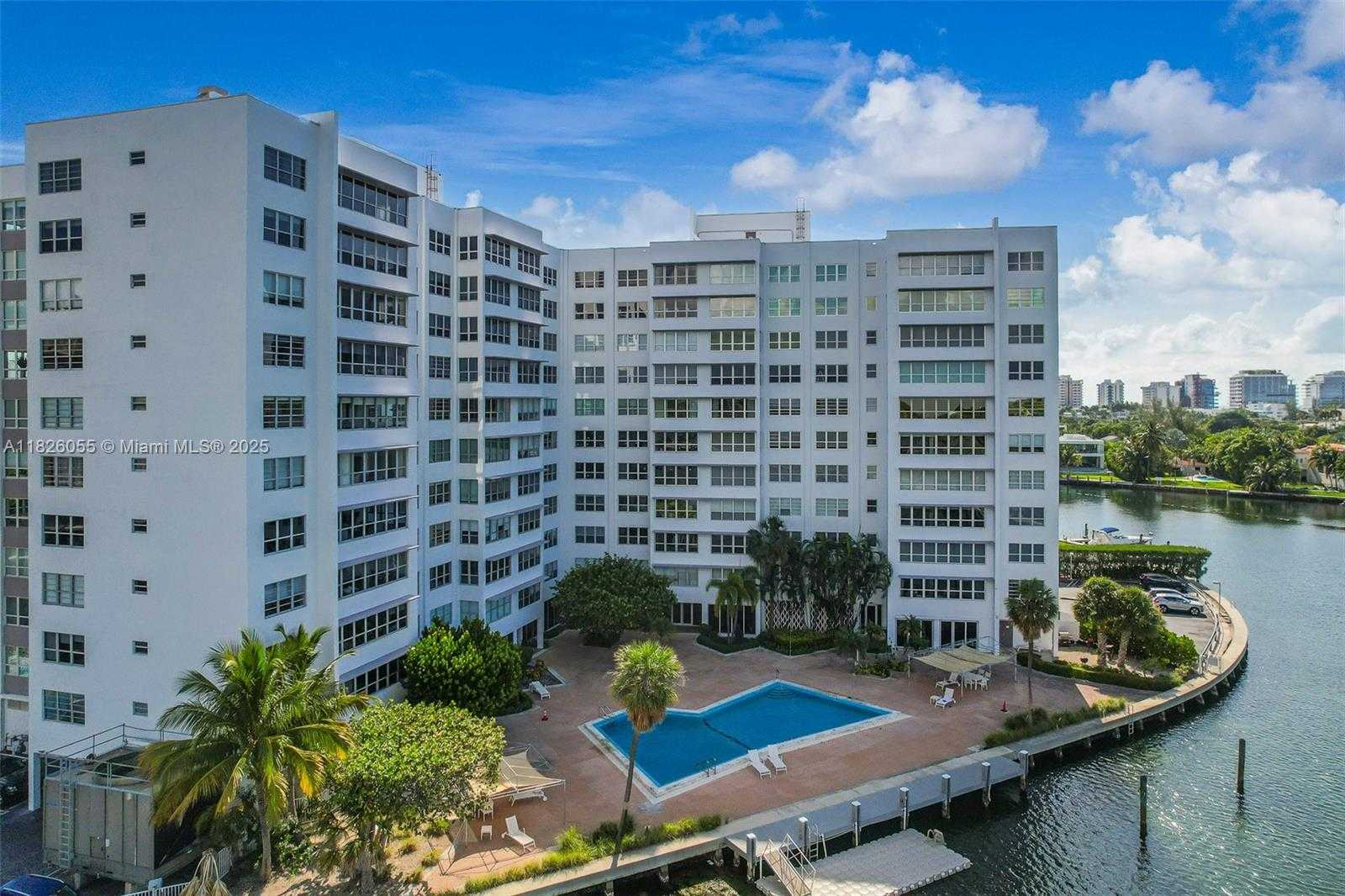Small Image of 9102 WEST BAY HARBOR DR #5-D, Bay Harbor Islands Number 46