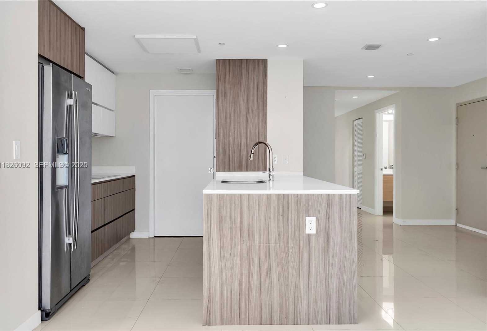 Imagen de Pequeño Objeto