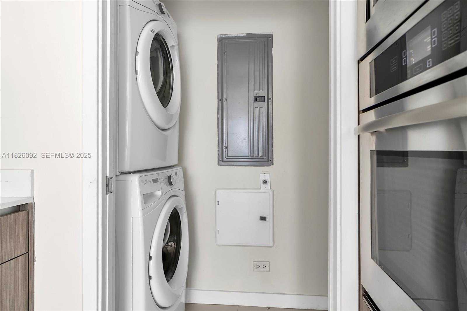 Imagen de Pequeño Objeto