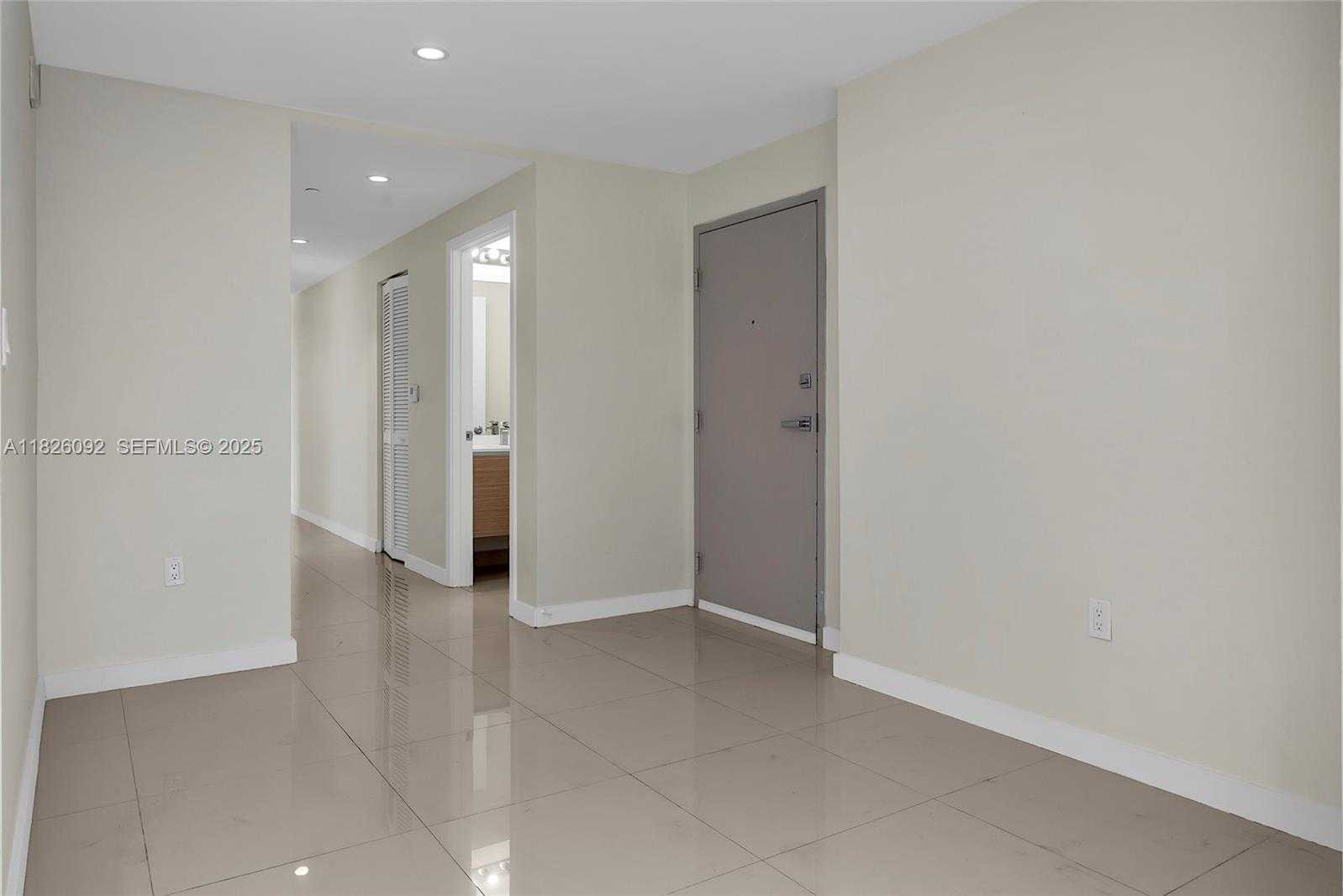 Imagen de Pequeño Objeto