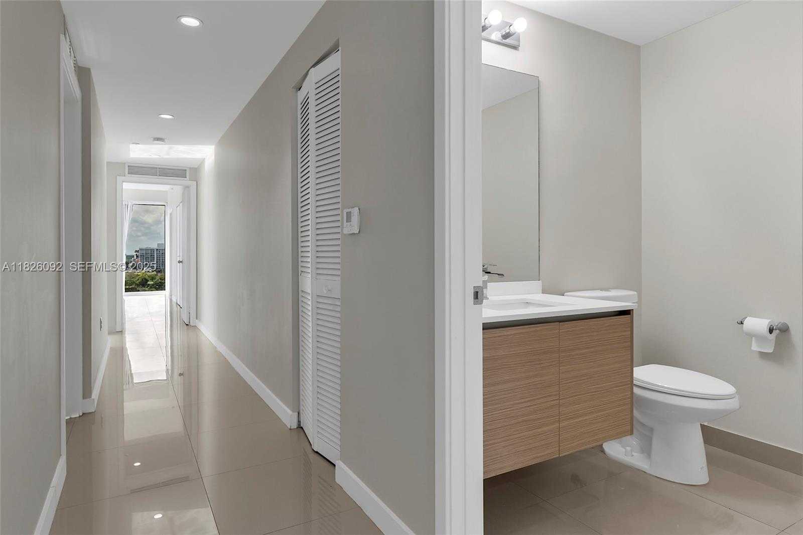 Imagen de Pequeño Objeto