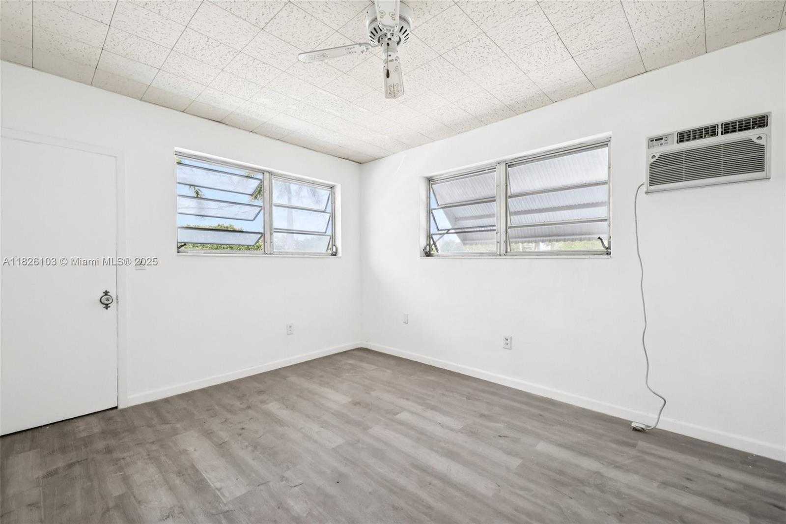 Small Image of 12665 NORTH EAST 16TH AVE #22, North Miami Number 13
