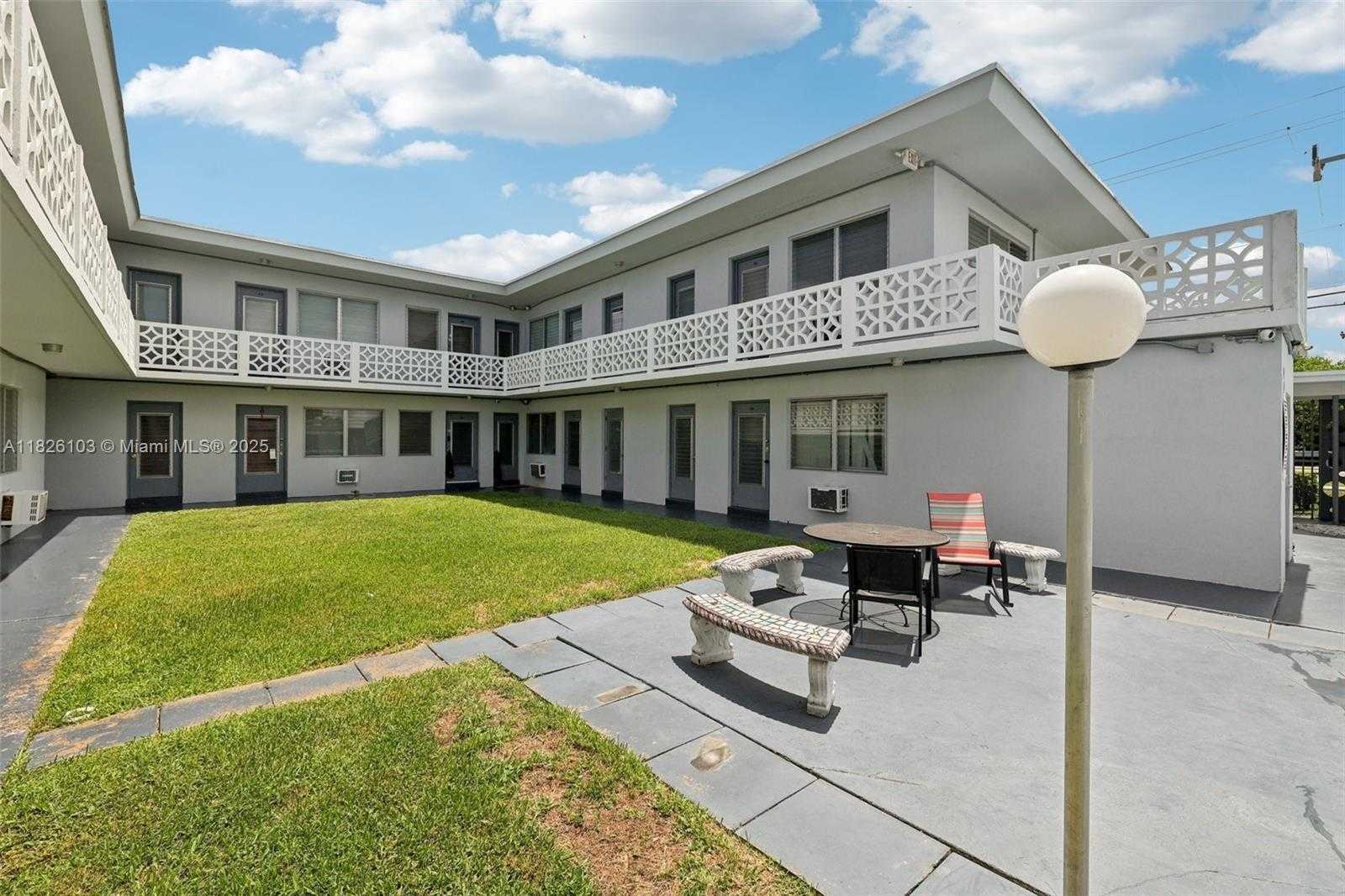Small Image of 12665 NORTH EAST 16TH AVE #22, North Miami Number 22