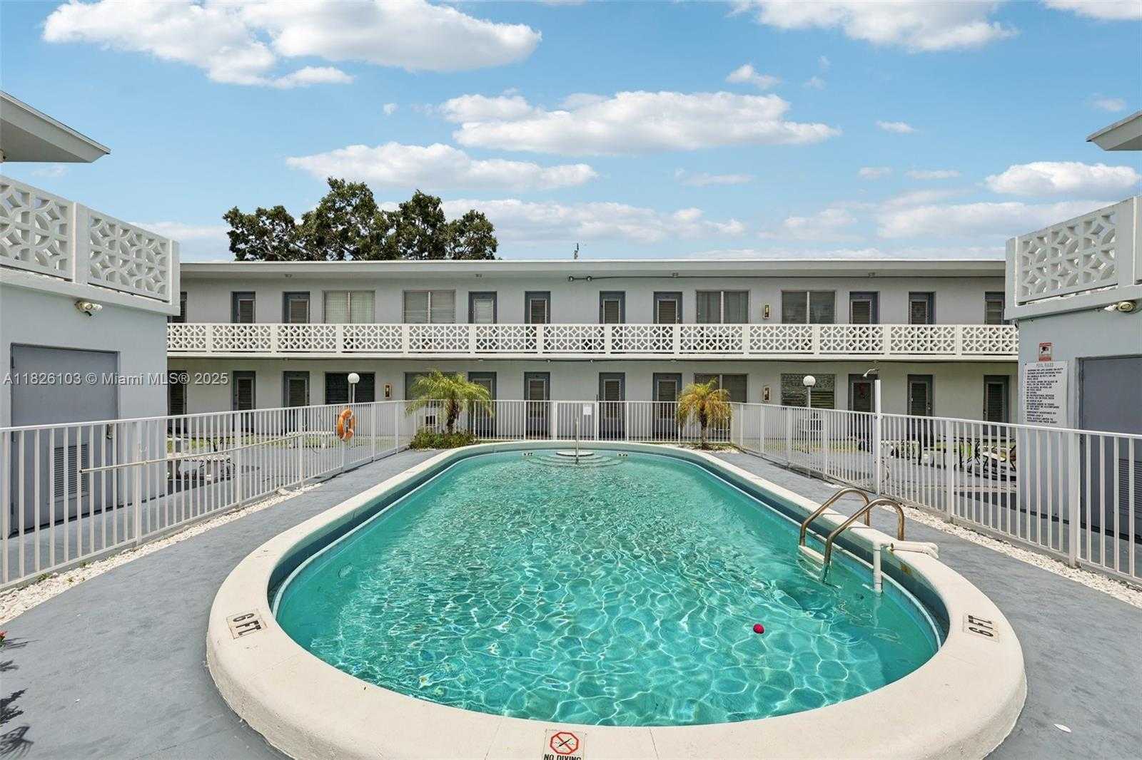 Small Image of 12665 NORTH EAST 16TH AVE #22, North Miami Number 25