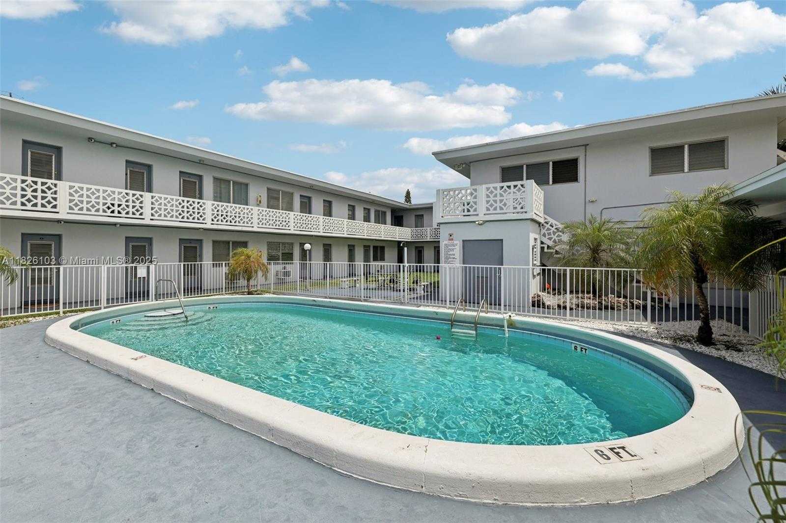 Small Image of 12665 NORTH EAST 16TH AVE #22, North Miami Number 26