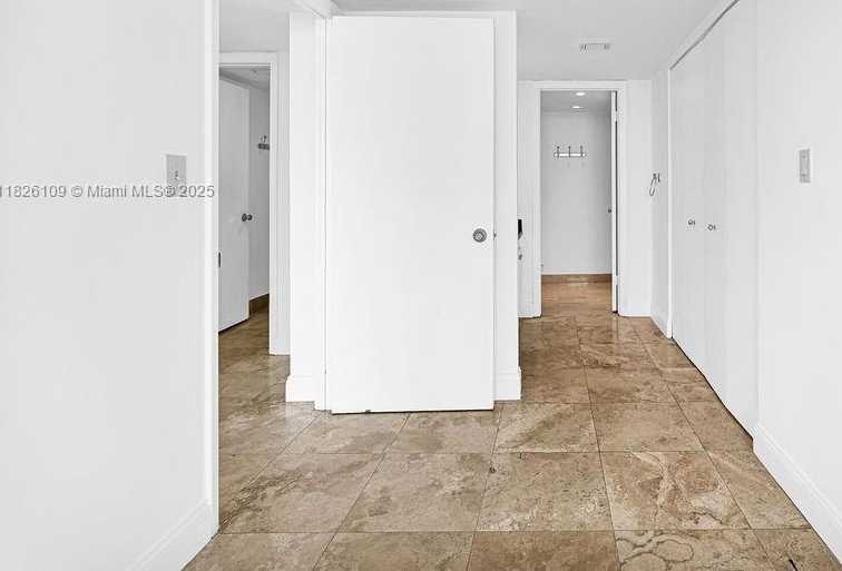 Small Image of 1915 BRICKELL AVE #C1213, Miami Number 23