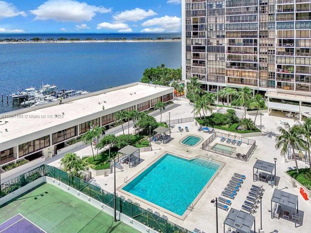 Small Image of 1915 BRICKELL AVE #C1213, Miami Number 40