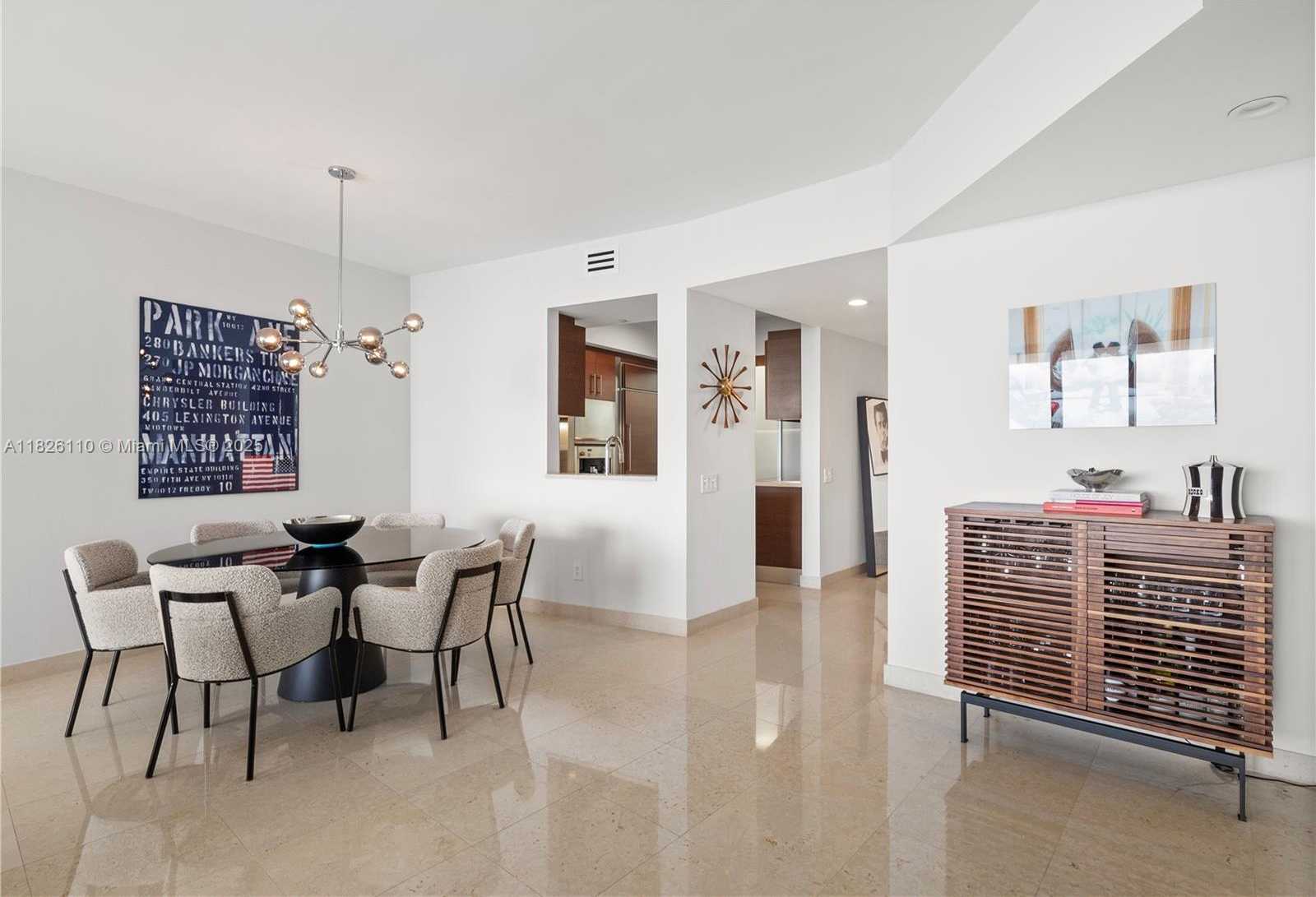 Small Image of 450 ALTON RD #2705, Miami Beach Number 13