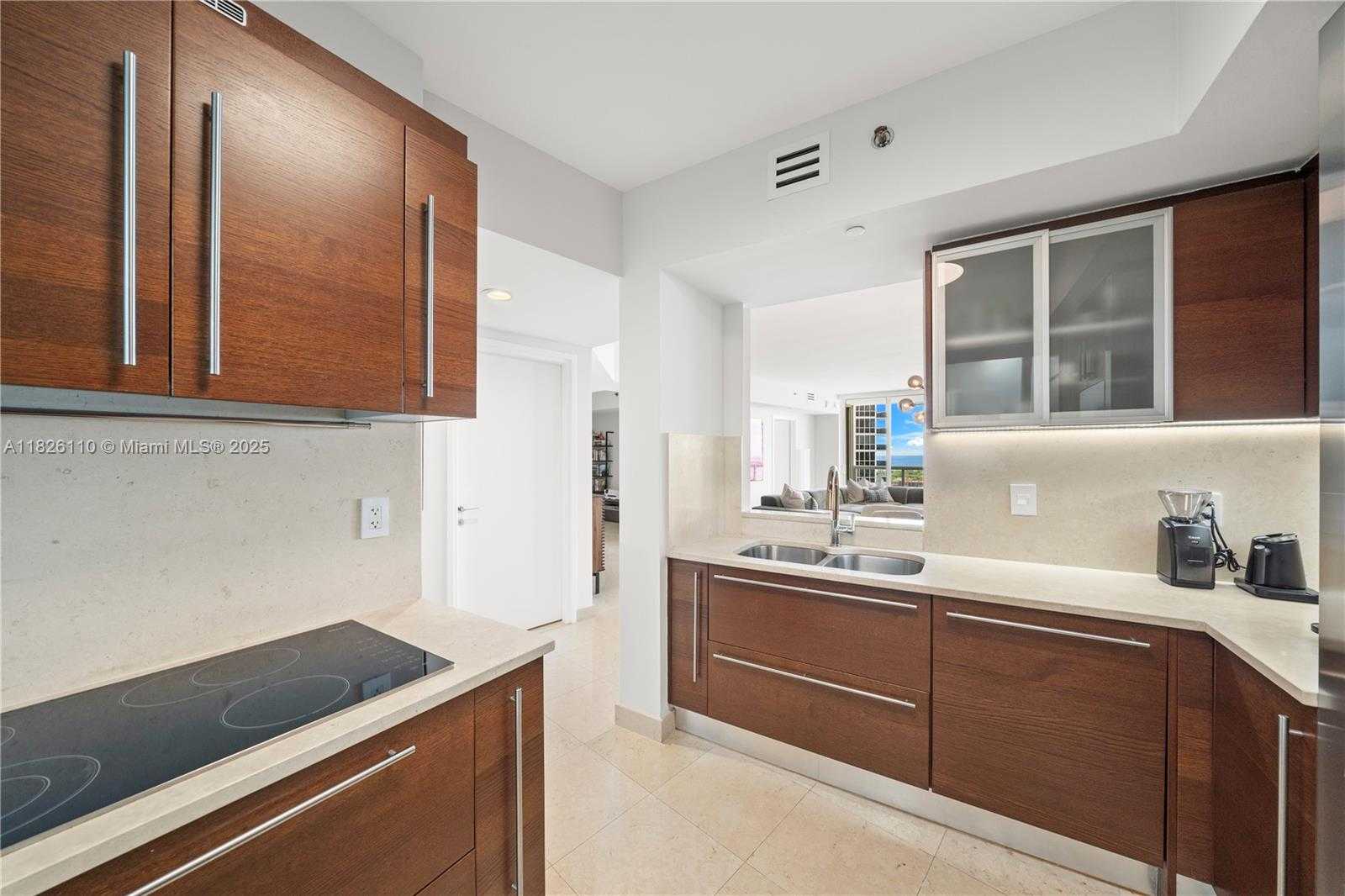 Small Image of 450 ALTON RD #2705, Miami Beach Number 22
