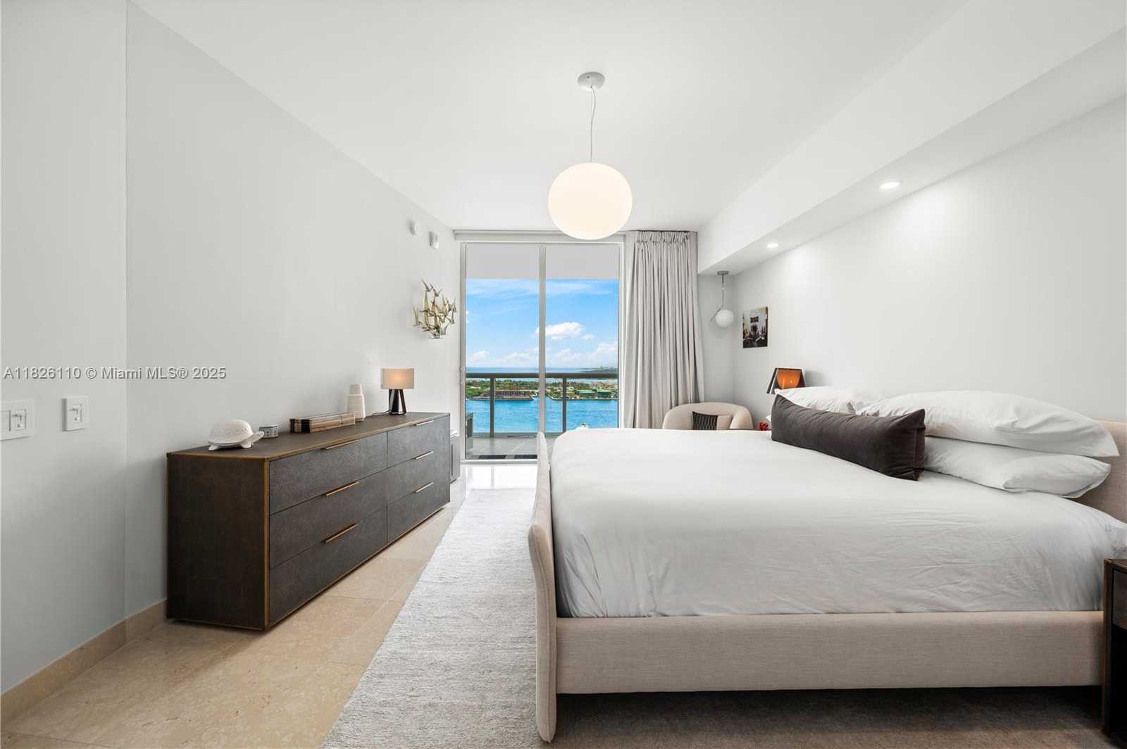 Small Image of 450 ALTON RD #2705, Miami Beach Number 24