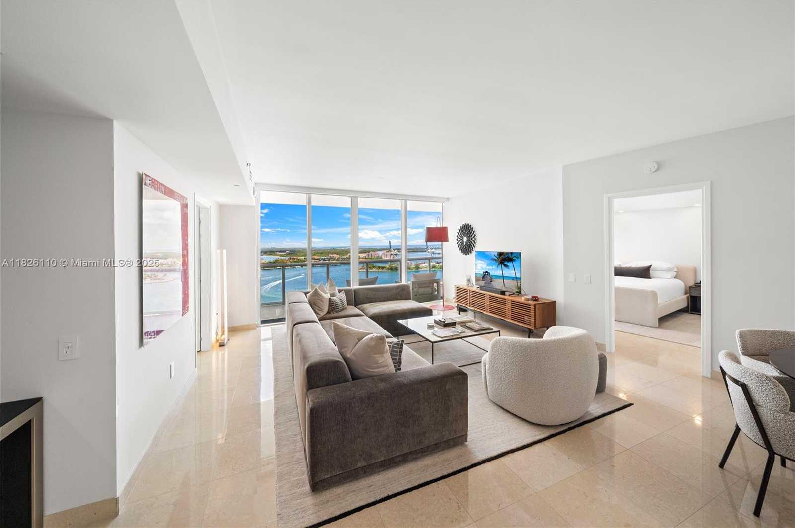 Small Image of 450 ALTON RD #2705, Miami Beach Number 7
