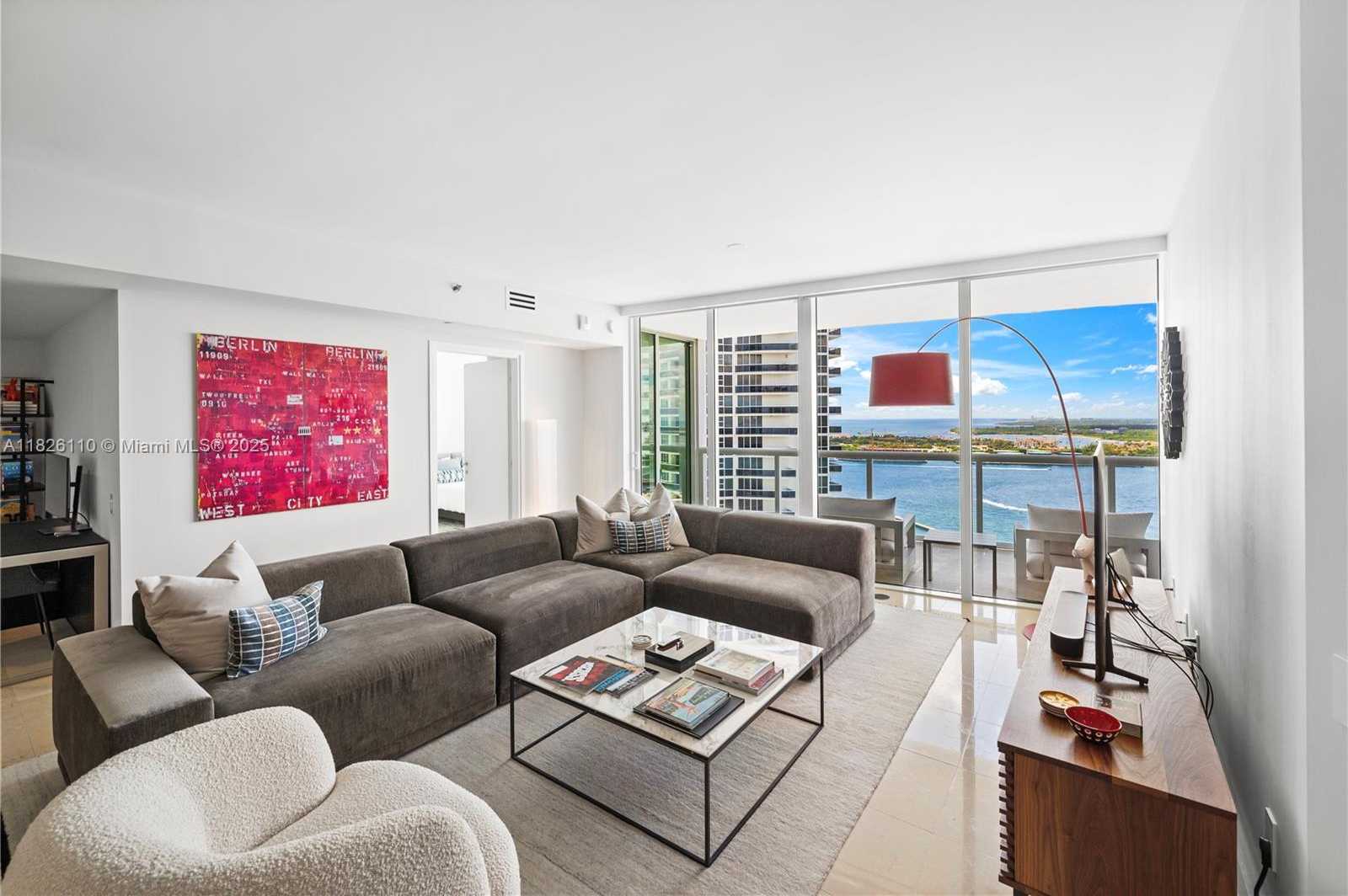 Small Image of 450 ALTON RD #2705, Miami Beach Number 8
