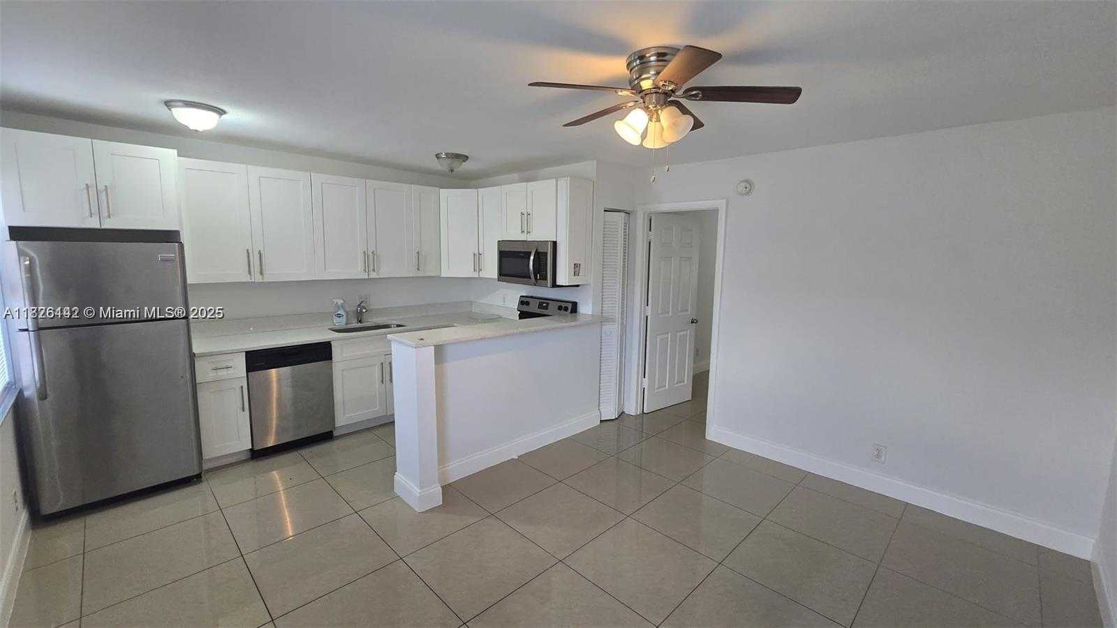 Small Image of 101 NORTH EAST 41ST ST #D62, Oakland Park Number 2