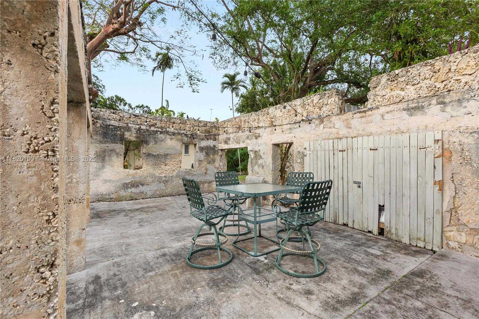 Small Image of 1301 MILAN AVE #1, Coral Gables Number 15