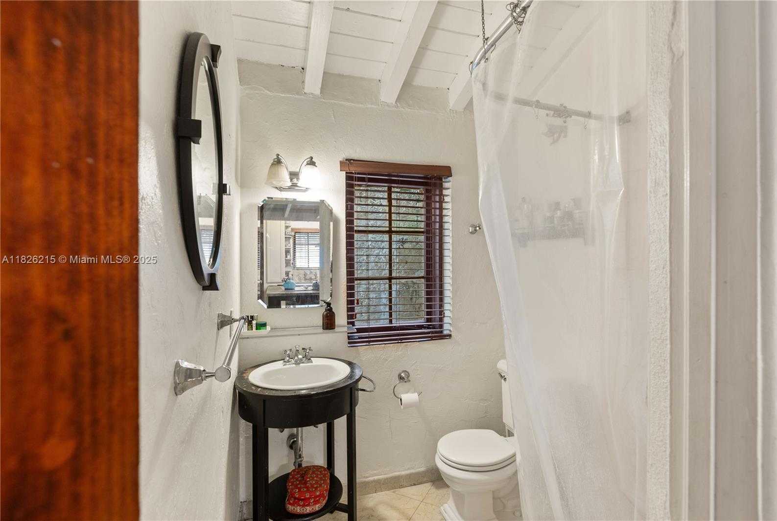 Small Image of 1301 MILAN AVE #3, Coral Gables Number 11