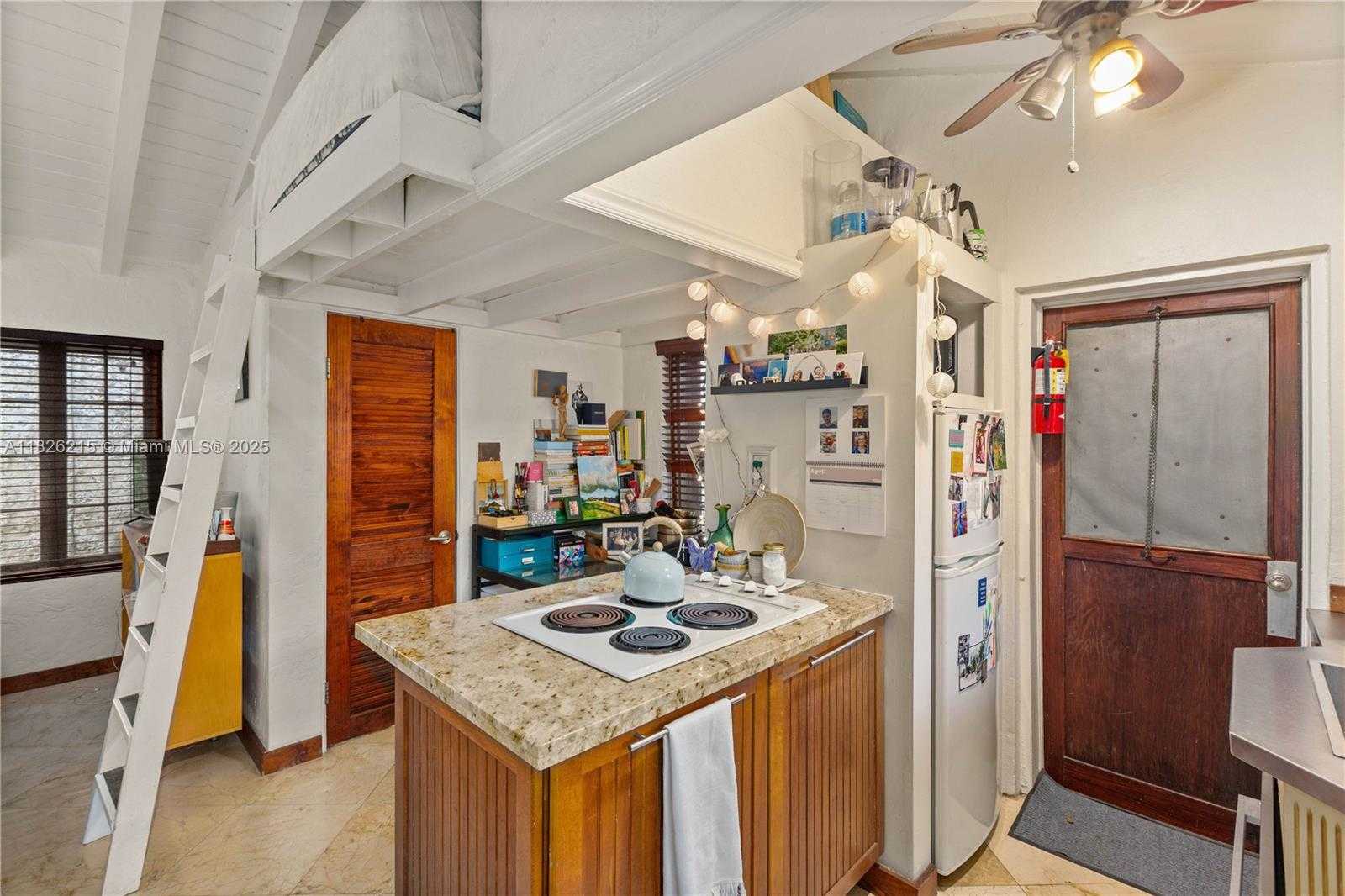 Small Image of 1301 MILAN AVE #3, Coral Gables Number 7