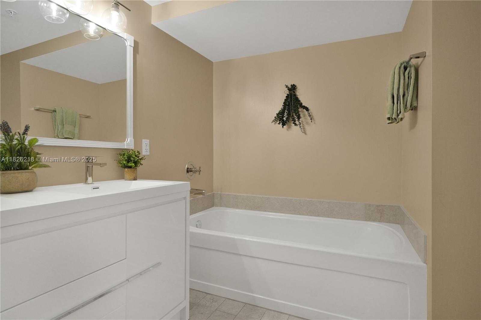 Small Image of 1111 SOUTH WEST 1ST AVE #721-N, Miami Number 21