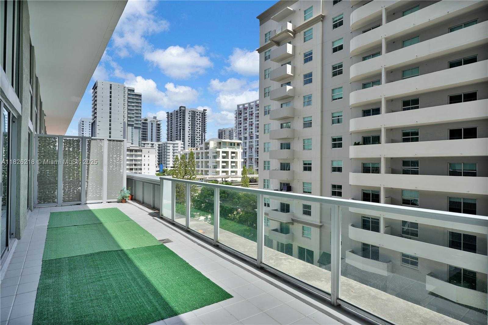 Small Image of 1111 SOUTH WEST 1ST AVE #721-N, Miami Number 25