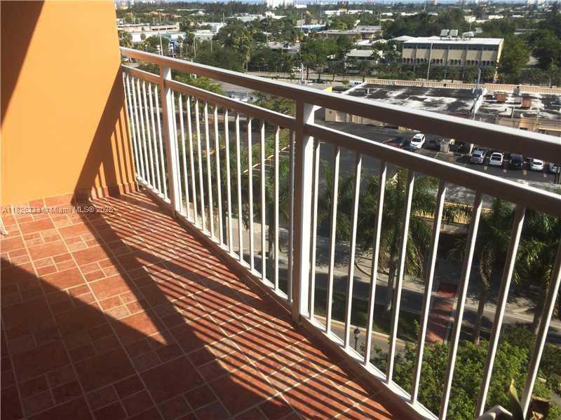 Small Image of 2025 NORTH EAST 164TH ST #901, North Miami Beach Number 9