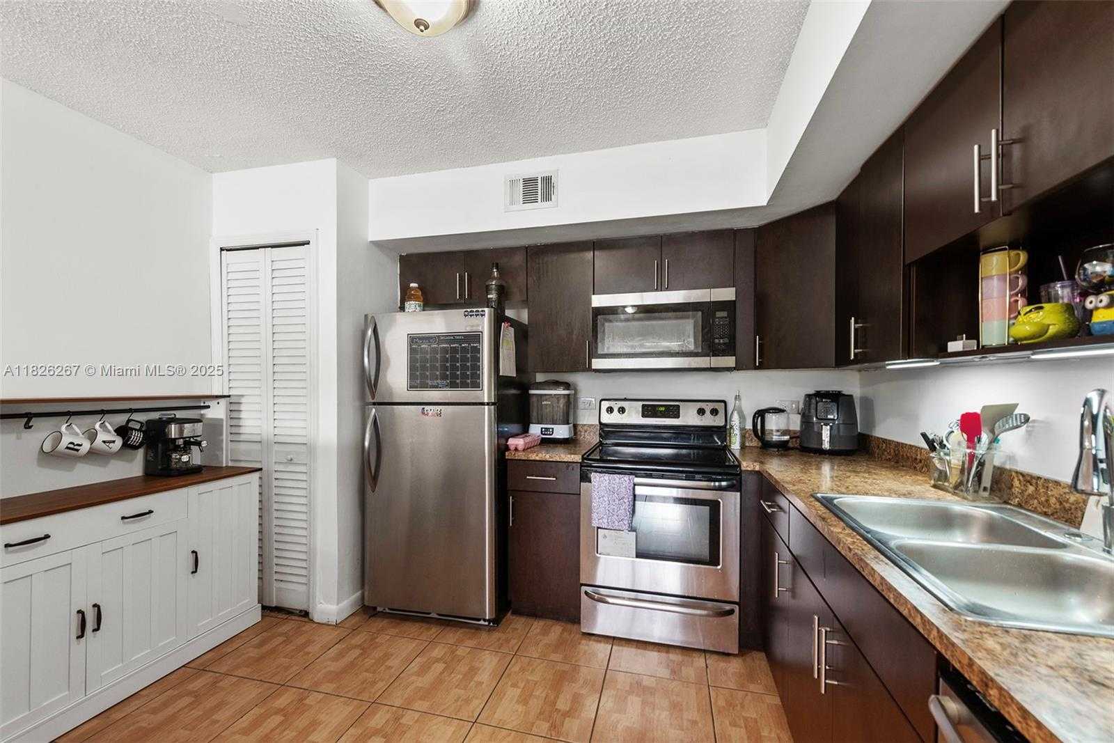 Small Image of 3660 NORTH 56TH AVE #602, Hollywood Number 10
