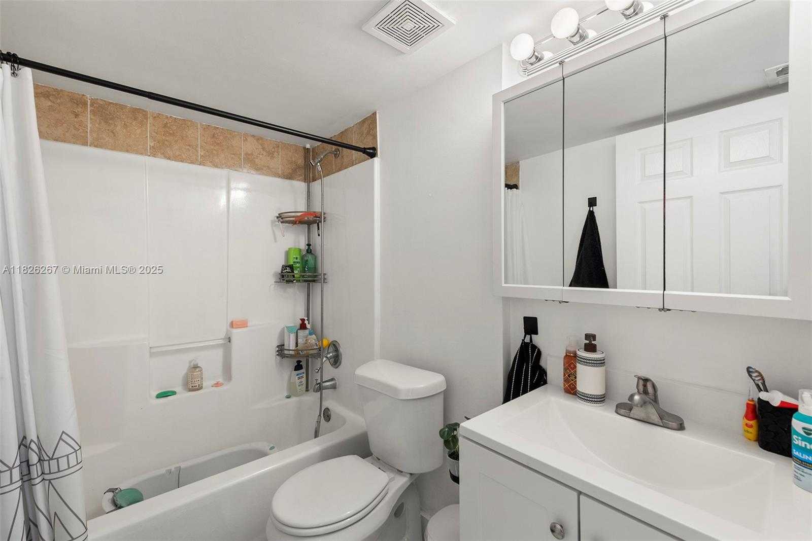 Small Image of 3660 NORTH 56TH AVE #602, Hollywood Number 15