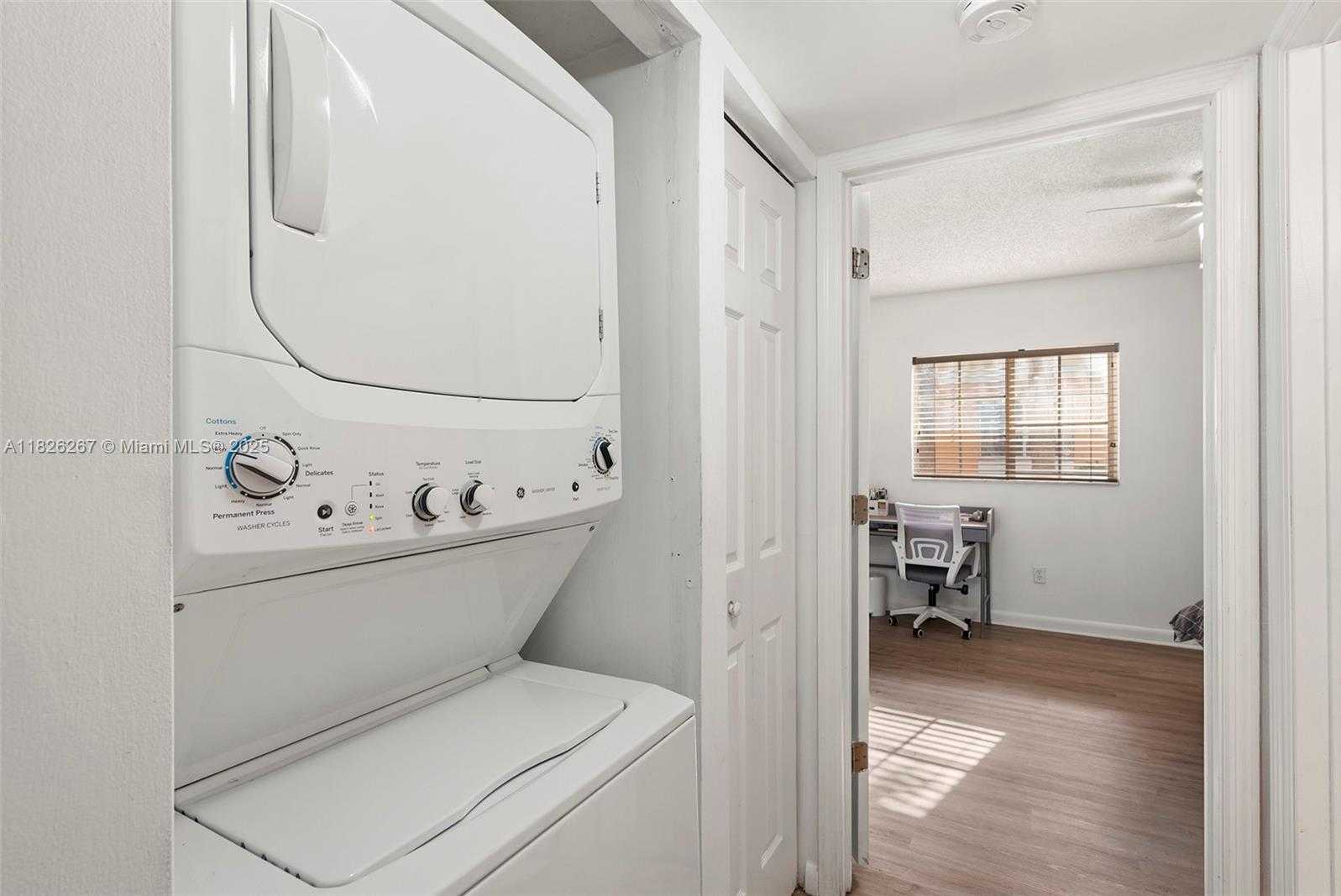 Small Image of 3660 NORTH 56TH AVE #602, Hollywood Number 18