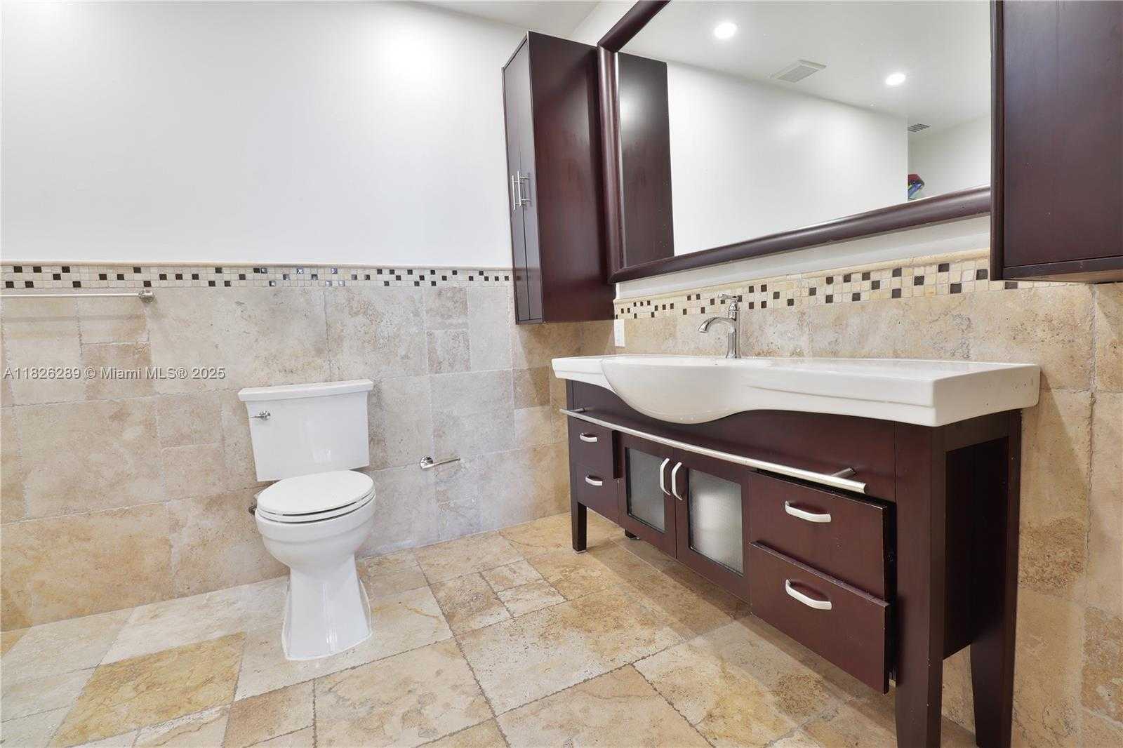Small Image of 6770 INDIAN CREEK DR #TE, Miami Beach Number 8