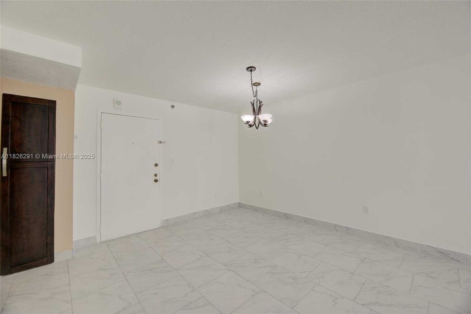 Small Image of 1621 COLLINS AVE #708, Miami Beach Number 13