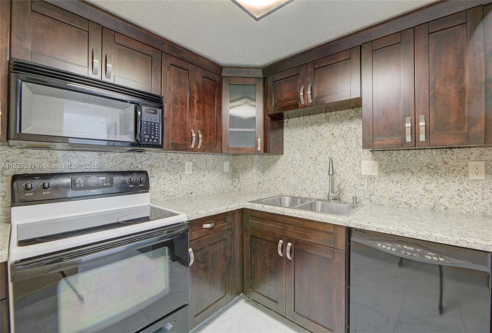 Small Image of 1621 COLLINS AVE #708, Miami Beach Number 16
