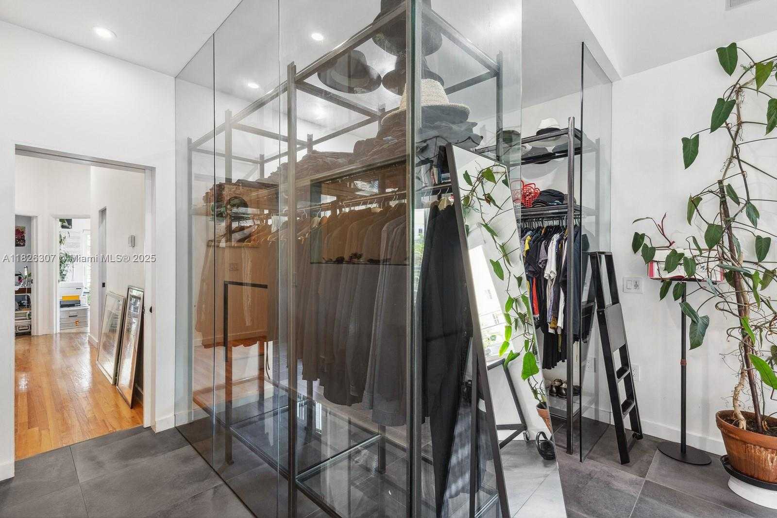 Small Image of 208 JEFFERSON AVENUE #112, Miami Beach Number 18