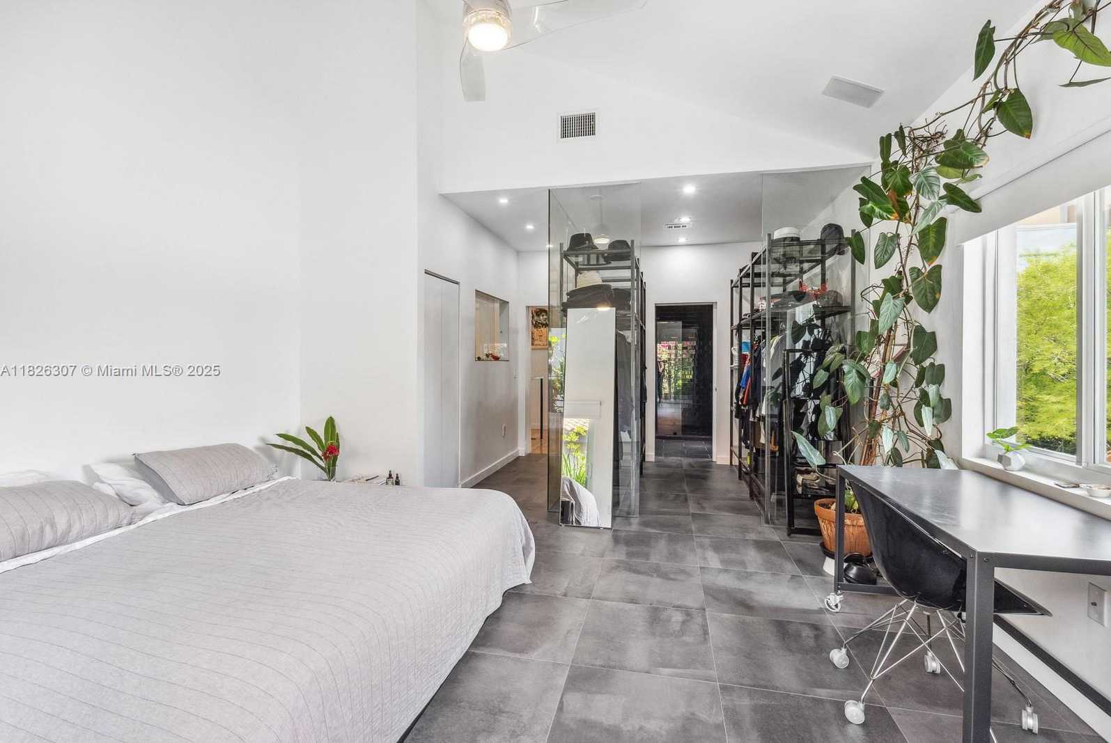 Small Image of 208 JEFFERSON AVENUE #112, Miami Beach Number 19
