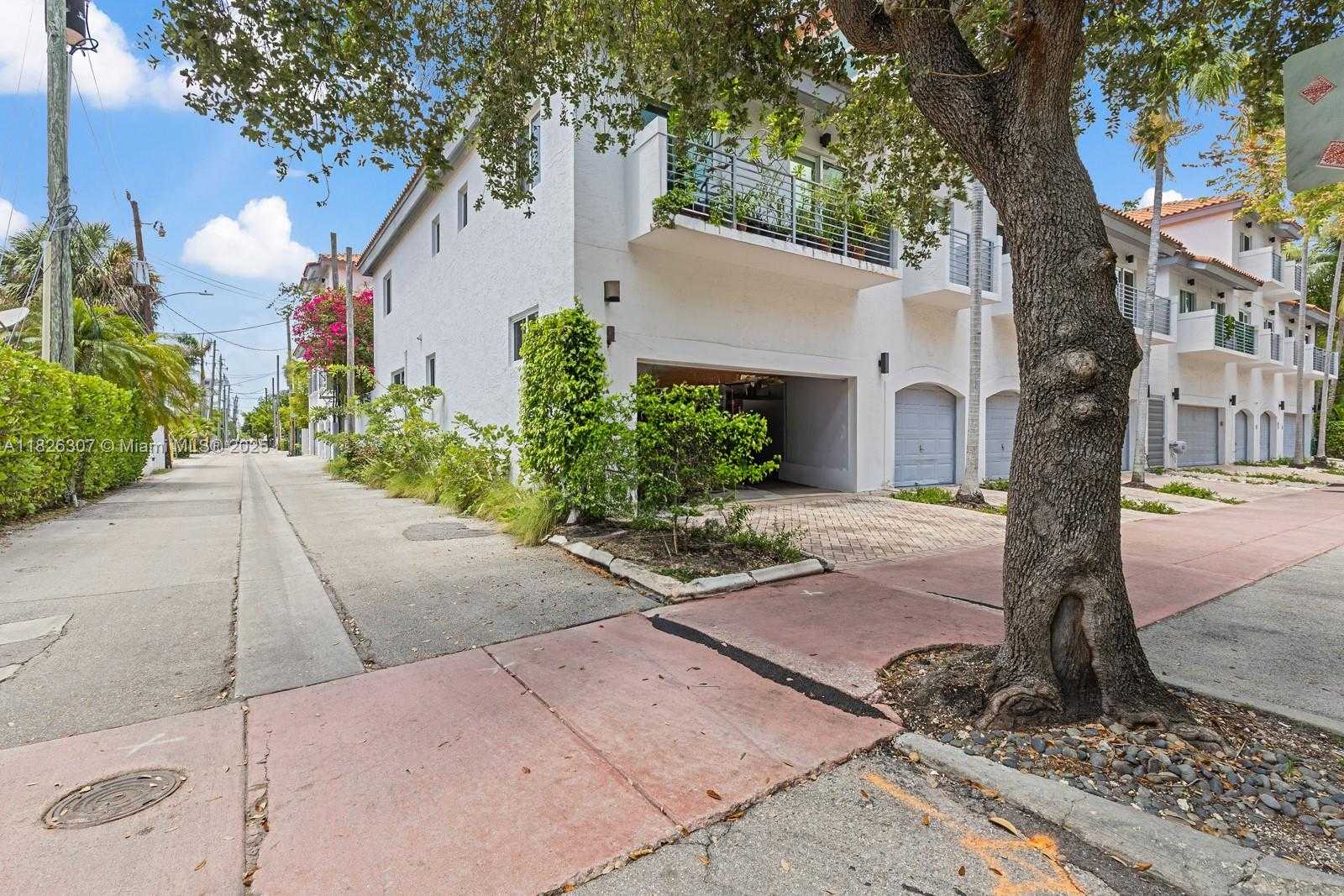 Small Image of 208 JEFFERSON AVENUE #112, Miami Beach Number 5