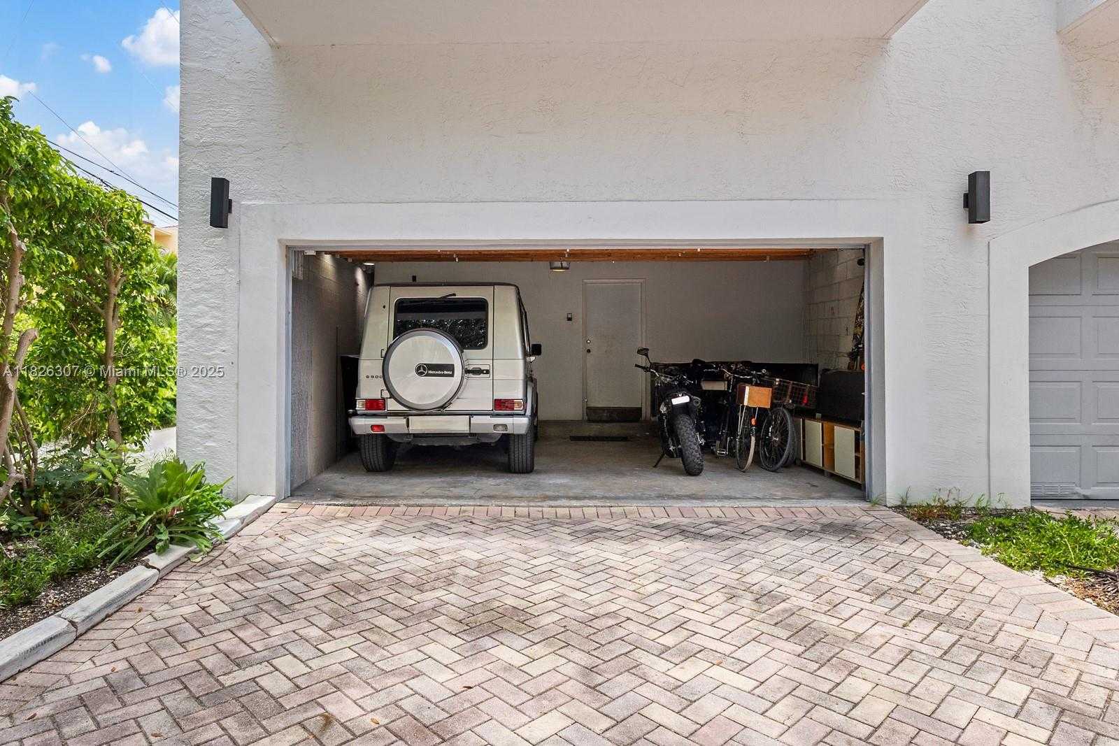 Small Image of 208 JEFFERSON AVENUE #112, Miami Beach Number 6