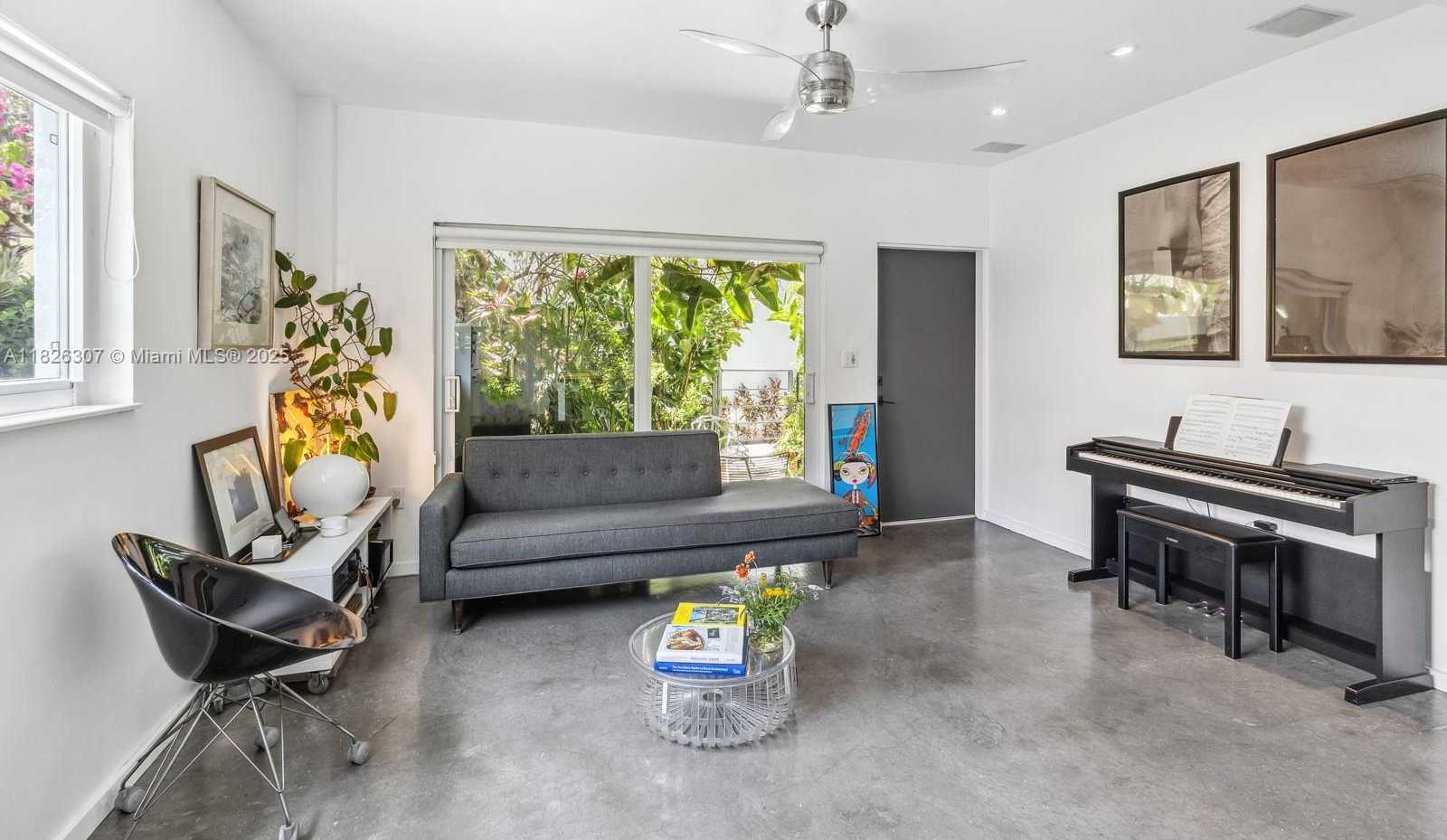 Small Image of 208 JEFFERSON AVENUE #112, Miami Beach Number 8