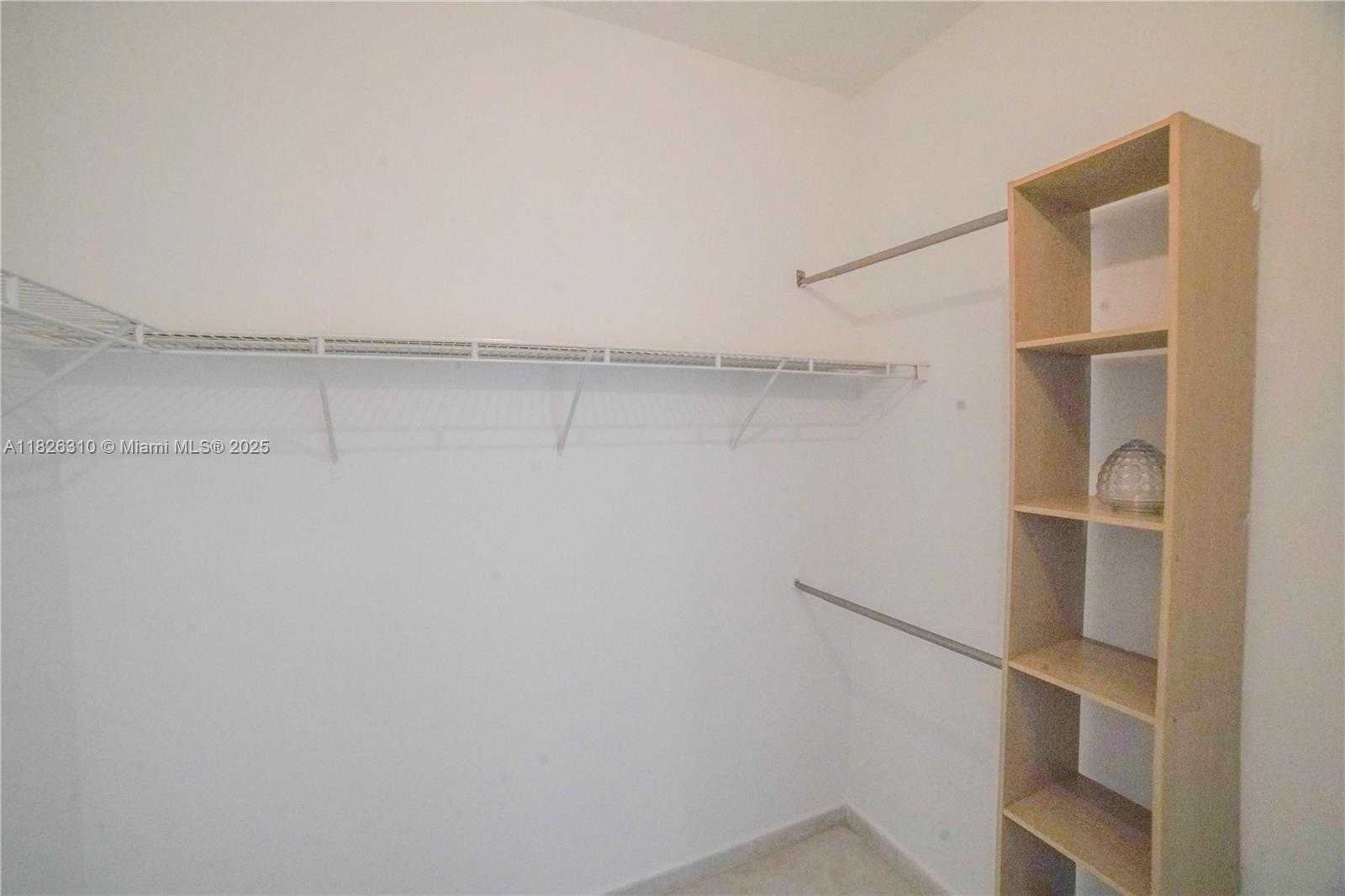 Small Image of 7200 NORTH WEST 114 AVE #305, Doral Number 10