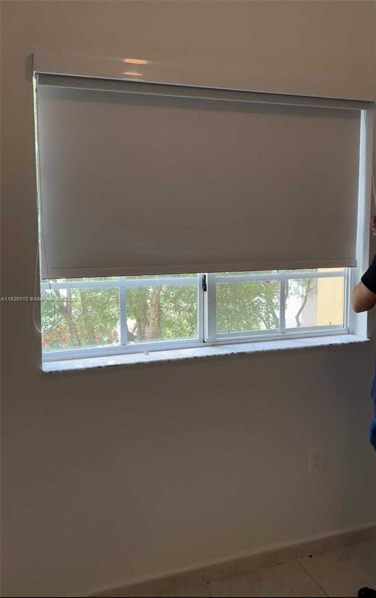 Small Image of 7200 NORTH WEST 114 AVE #305, Doral Number 38