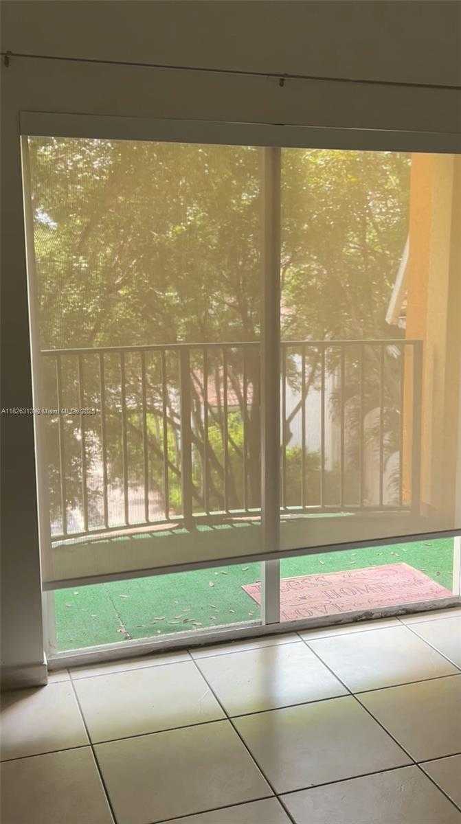 Small Image of 7200 NORTH WEST 114 AVE #305, Doral Number 39