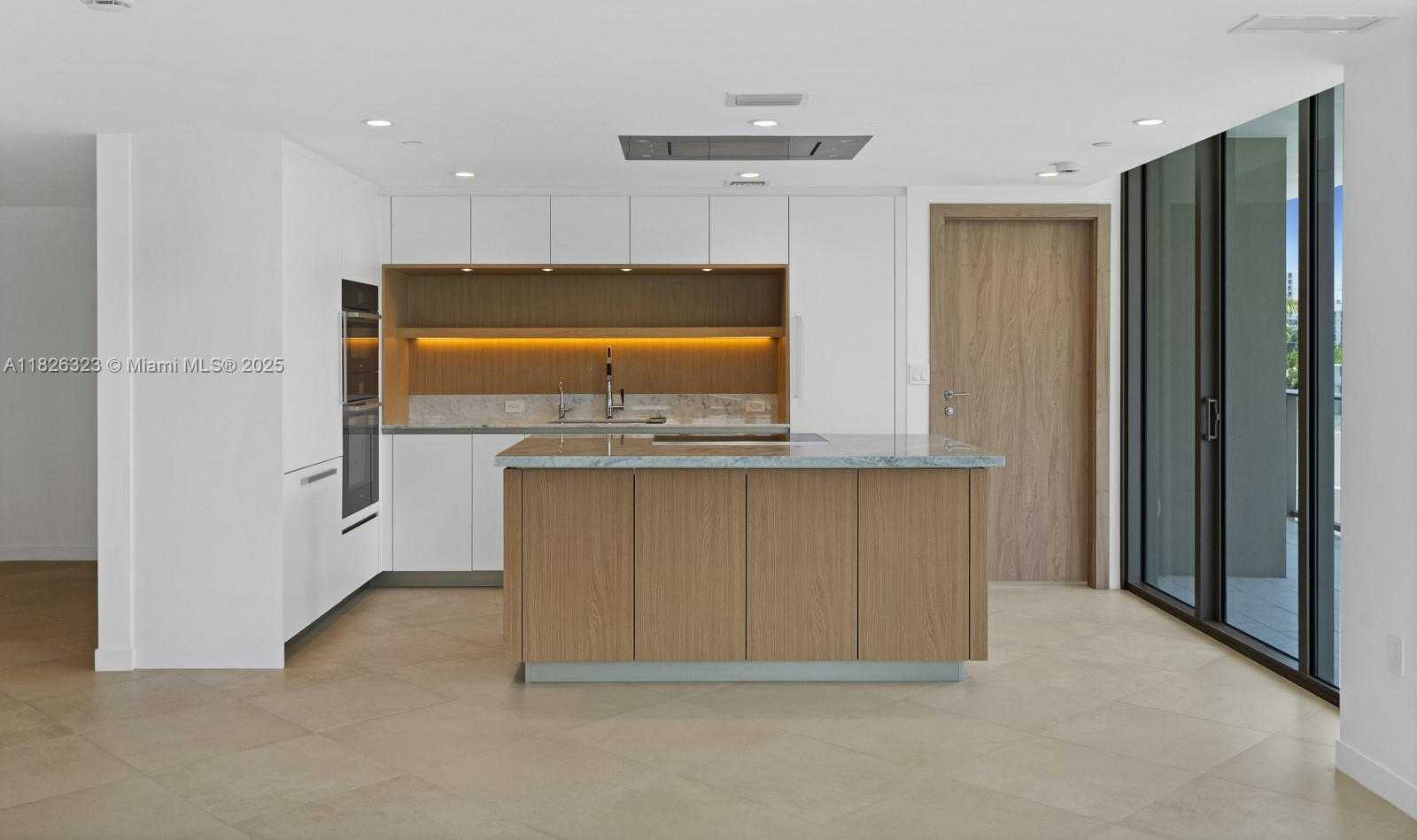 Small Image of 1135 103RD ST #408, Bay Harbor Islands Number 4