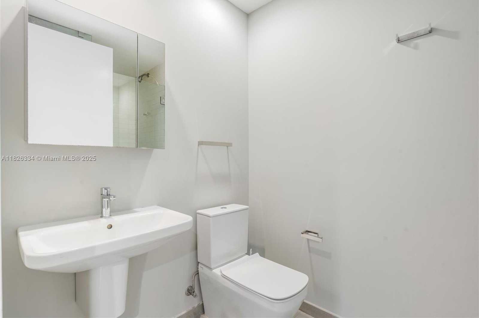 Small Image of 10203 COLLINS AVE #1603, Bal Harbour Number 25