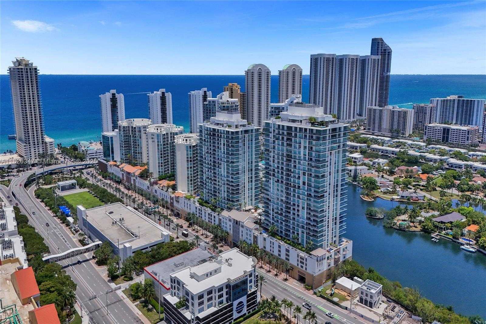 Small Image of 300 SUNNY ISLES BLVD #4-TS-04, Sunny Isles Beach Number 10