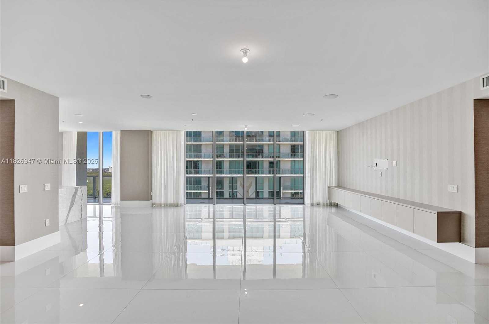 Small Image of 300 SUNNY ISLES BLVD #4-TS-04, Sunny Isles Beach Number 19