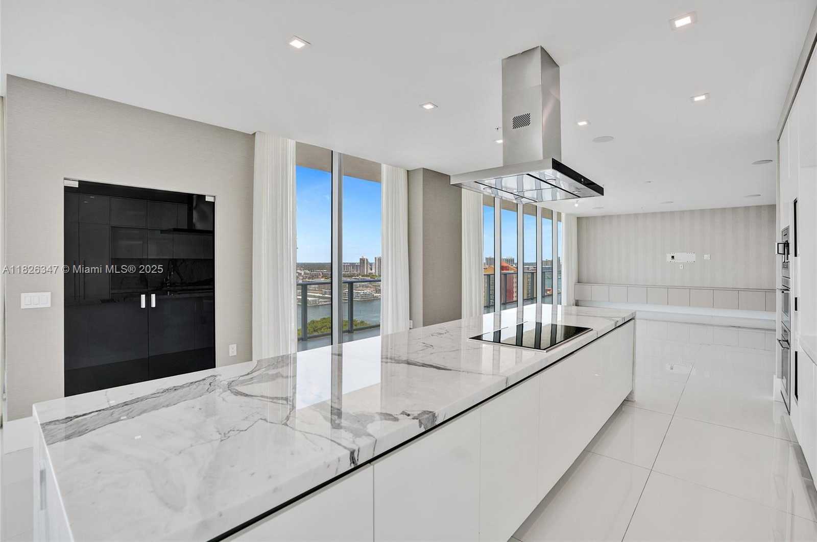 Small Image of 300 SUNNY ISLES BLVD #4-TS-04, Sunny Isles Beach Number 28